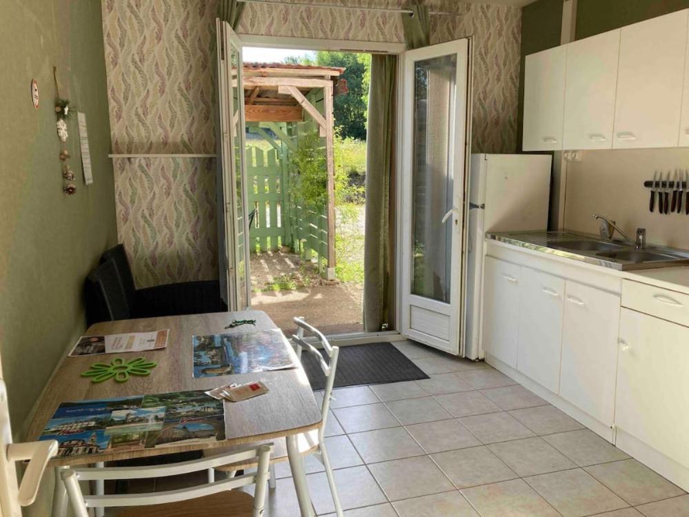 Appartement Vert, Compreignac Buitenkant foto