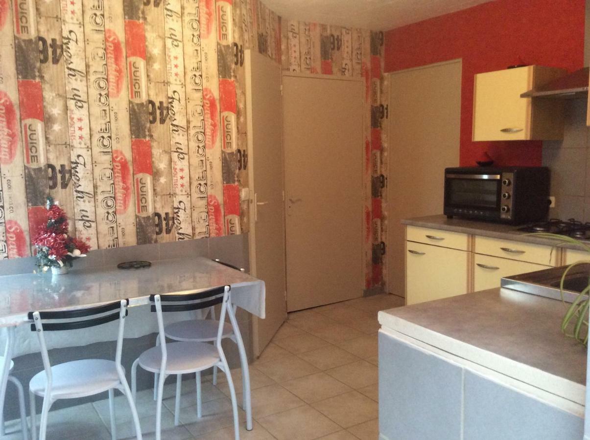 Appartement Vert, Compreignac Buitenkant foto