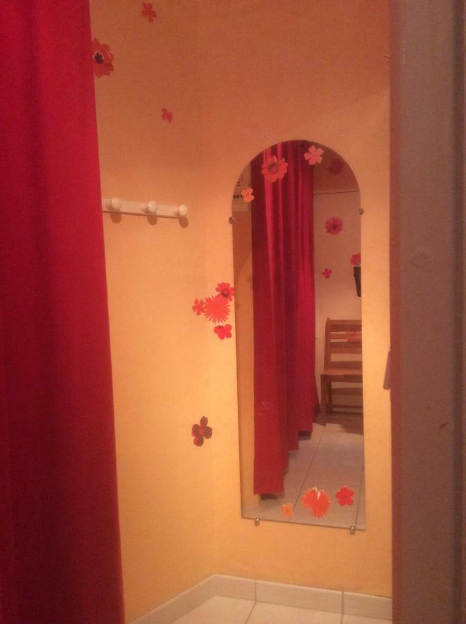 Appartement Vert, Compreignac Buitenkant foto
